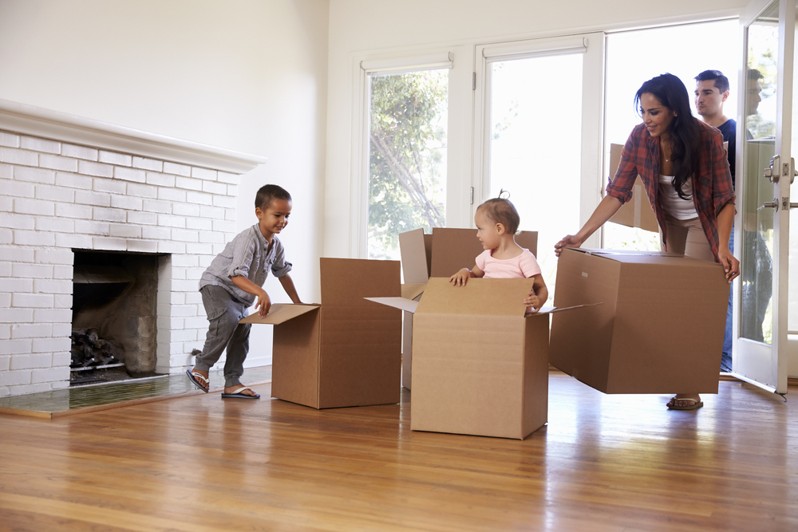 Moving House With Kids: Here’s how to make it tear-free!